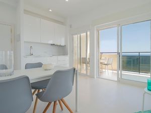 22445751-Ferienwohnung-4-Marbella-300x225-4