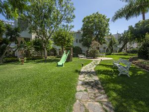 23859877-Ferienwohnung-5-Marbella-300x225-3