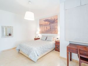 19293596-Ferienwohnung-4-Marbella-300x225-0