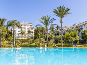 19293613-Ferienwohnung-4-Marbella-300x225-2