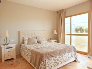 23529008-Ferienwohnung-2-Marbella-300x225-1