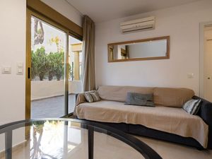 23545033-Ferienwohnung-4-Marbella-300x225-2