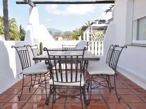 23545051-Ferienwohnung-4-Marbella-300x225-1