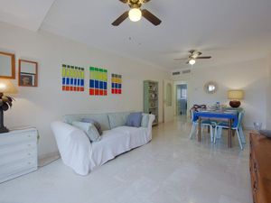 23545053-Ferienwohnung-4-Marbella-300x225-4