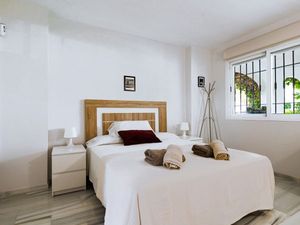 23545056-Ferienwohnung-4-Marbella-300x225-3