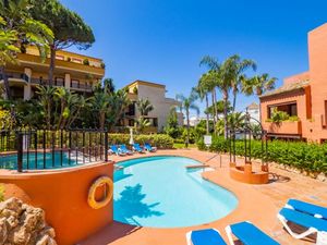 23568622-Ferienwohnung-5-Marbella-300x225-4