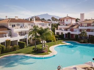 23953627-Ferienwohnung-4-Marbella-300x225-4