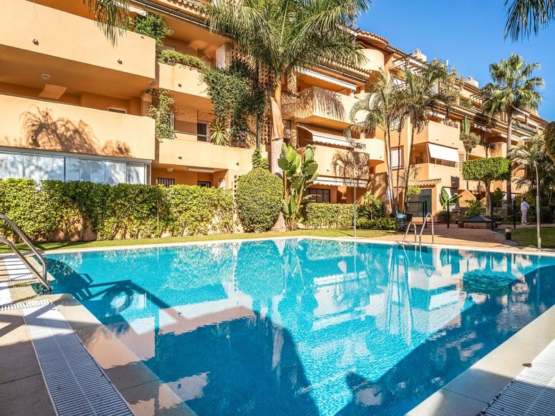 23757544-Ferienwohnung-4-Marbella-800x600-0