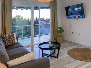 24008098-Ferienwohnung-4-Marbella-300x225-2