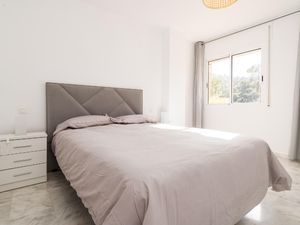 24014762-Ferienwohnung-5-Marbella-300x225-2