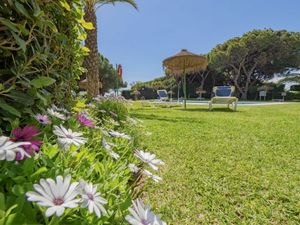 23426527-Ferienwohnung-5-Marbella-300x225-1