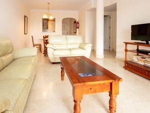 23730434-Ferienwohnung-4-Marbella-300x225-4