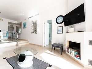 24035935-Ferienwohnung-4-Marbella-300x225-4