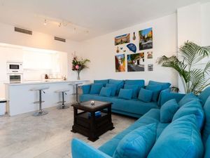 23685538-Ferienwohnung-4-Marbella-300x225-2