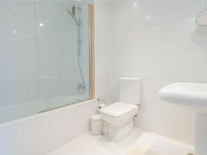 23685538-Ferienwohnung-4-Marbella-300x225-5