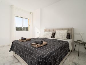 24037211-Ferienwohnung-4-Marbella-300x225-4