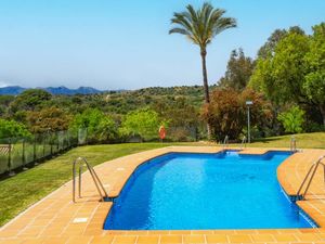 24044198-Ferienwohnung-4-Marbella-300x225-2