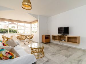 23660282-Ferienwohnung-4-Marbella-300x225-4