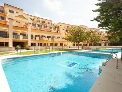 PoolOfHouse