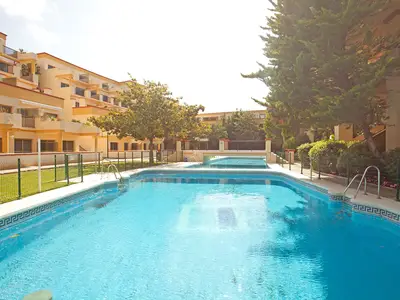 PoolOfHouse