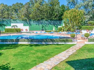 pool