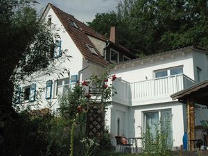 23162745-Ferienwohnung-3-Marburg-300x225-1