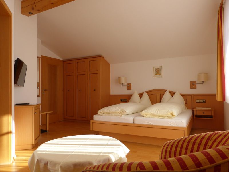 916761-Ferienwohnung-6-Maria Alm am Steinernen Meer-800x600-2