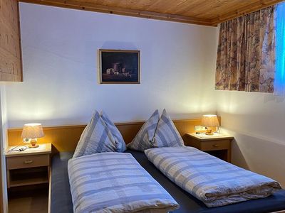 Schlafzimmer 2 Bett