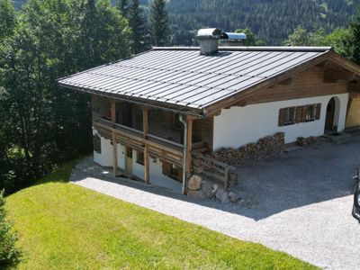 Außenseite Ferienhaus [Sommer]