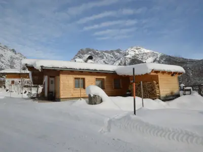Außenseite Ferienhaus [Winter]