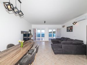 23753572-Ferienwohnung-6-Marina-300x225-1