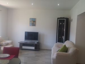 19256067-Ferienwohnung-6-Marina-300x225-1