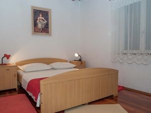 23969489-Ferienwohnung-8-Marina-300x225-4