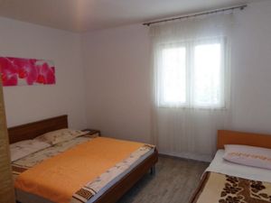 23928970-Ferienwohnung-3-Marina-300x225-3