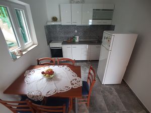 19851131-Ferienwohnung-6-Marina-300x225-3