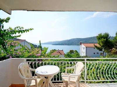 balcony-terrace