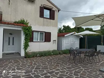 Ferienwohnung für 8 Personen (113 m²) in Marina 9/10