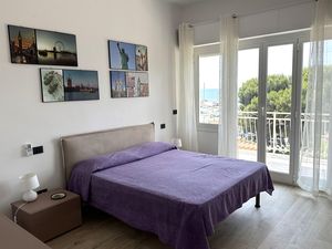 24027279-Ferienwohnung-4-Marina Di Andora-300x225-3