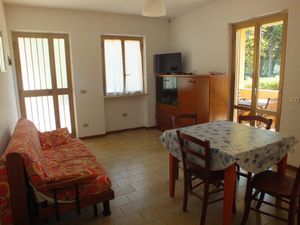 23362519-Ferienwohnung-6-Marina Di Campo-300x225-5