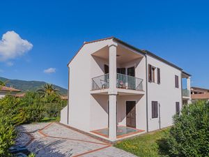 23327441-Ferienwohnung-4-Marina Di Campo-300x225-1