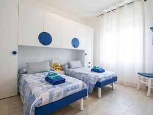 23091413-Ferienwohnung-8-Marina Di Grosseto-300x225-2