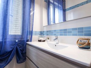 23091413-Ferienwohnung-8-Marina Di Grosseto-300x225-0