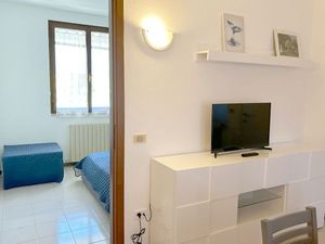 24014703-Ferienwohnung-2-Marina Di Grosseto-300x225-4