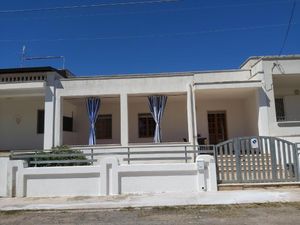 23955088-Ferienwohnung-8-Marina di Mancaversa-300x225-1