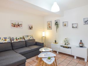 23767671-Ferienwohnung-6-Marina Di Ragusa-300x225-2