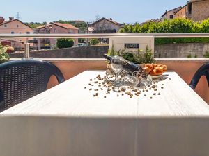 Ferienwohnung für 5 Personen (60 m²) in Marinići