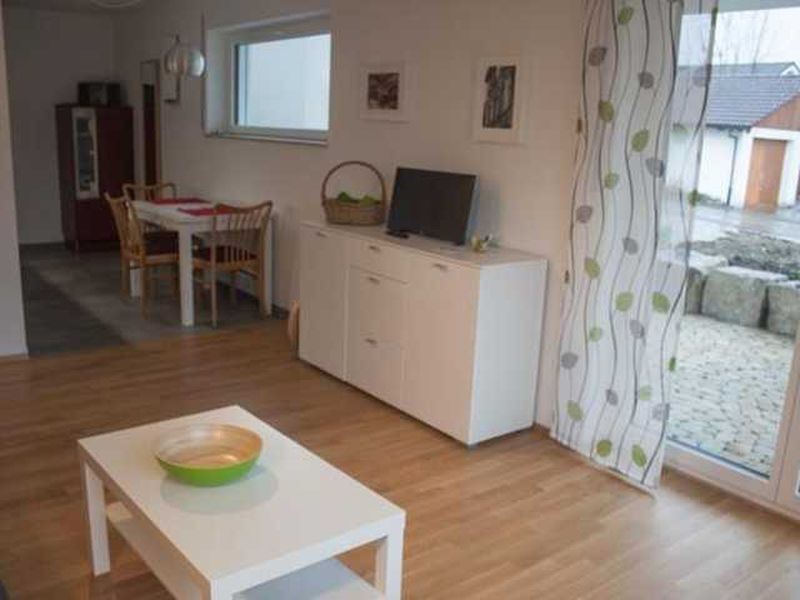 23338173-Ferienwohnung-2-Markdorf-800x600-1