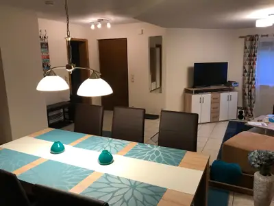 Essbereich. Esszimmer für 6 Personen