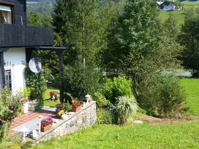 Hausansicht Seite