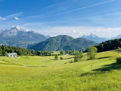 Blick von der Terrasse mit Watzmann und Hohen Höll